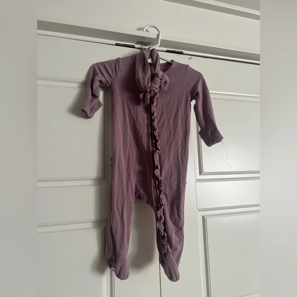 $27 ADD ON Caden Lane 0-3 Sleeper Footie with Bow Bamboo Posh Peanut‎ Kyte
